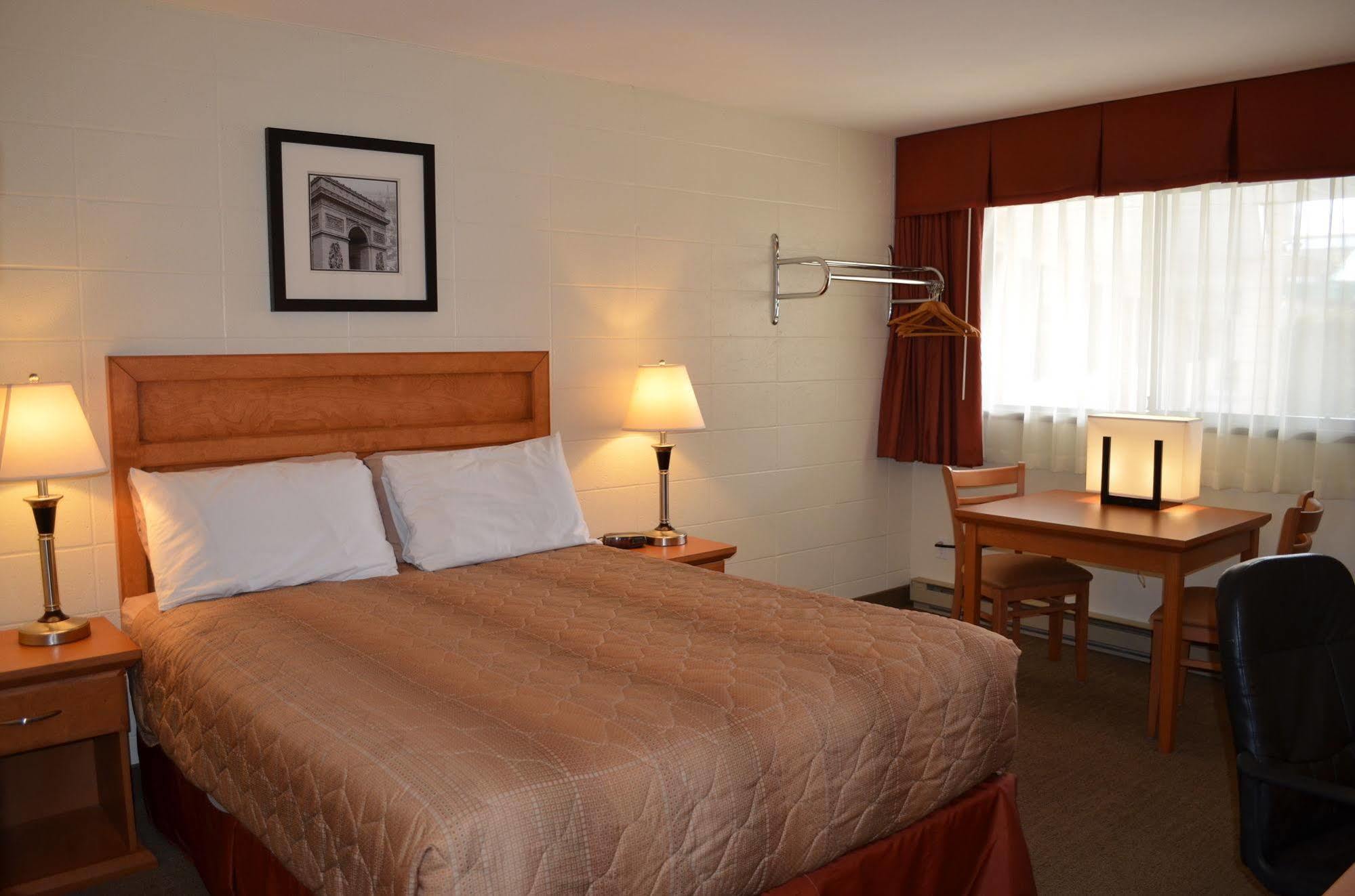 Fortune Motel Kamloops Eksteriør bilde